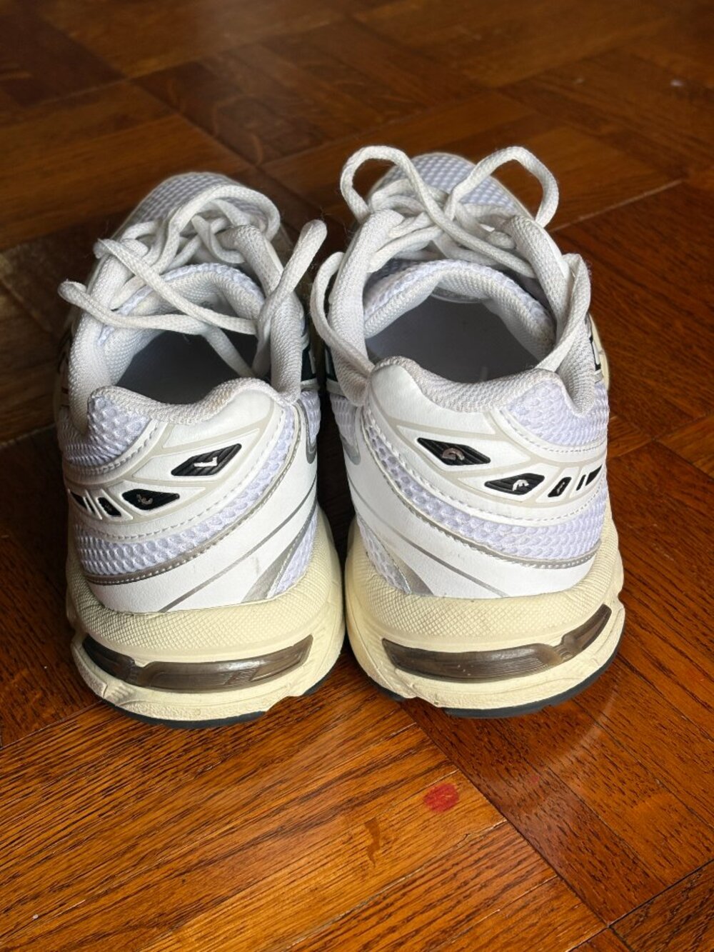 ASICS Gel Mens Sneakers Size 7.5 White Gray Silver 90s - Picture 3 of 4